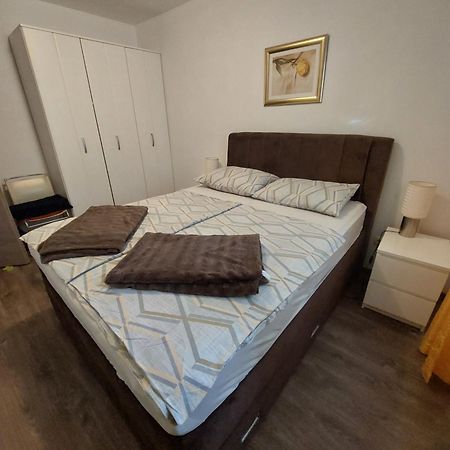 Mihaela Apartman Mlini Kültér fotó