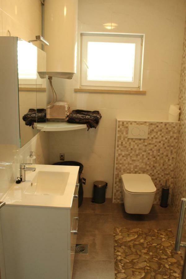 Mihaela Apartman Mlini Kültér fotó